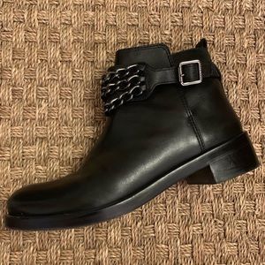 Tory Burch Chain Ankle Boot